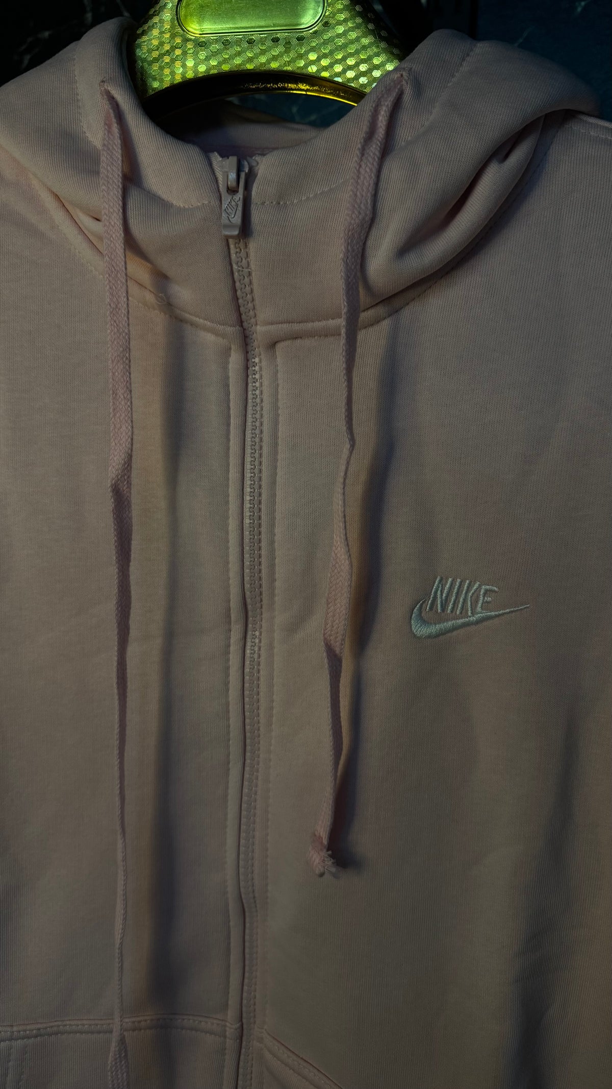 Nike Fermuarlı Kapüşonlu Pembe Hırka
