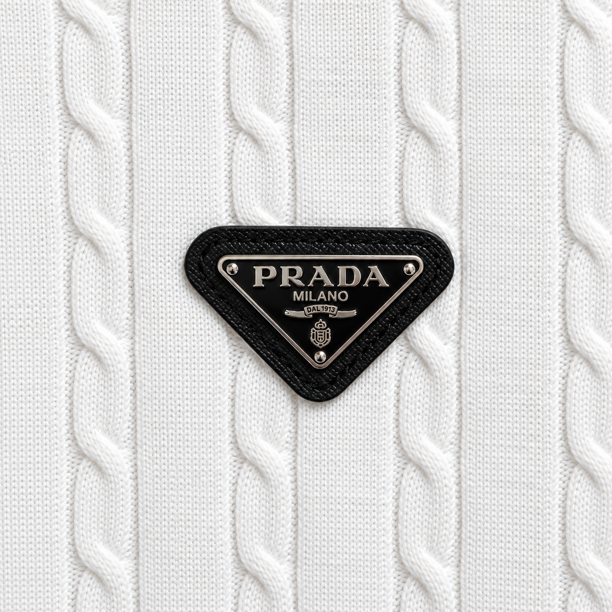 Prada Bisiklet Yaka Triko – Beyaz