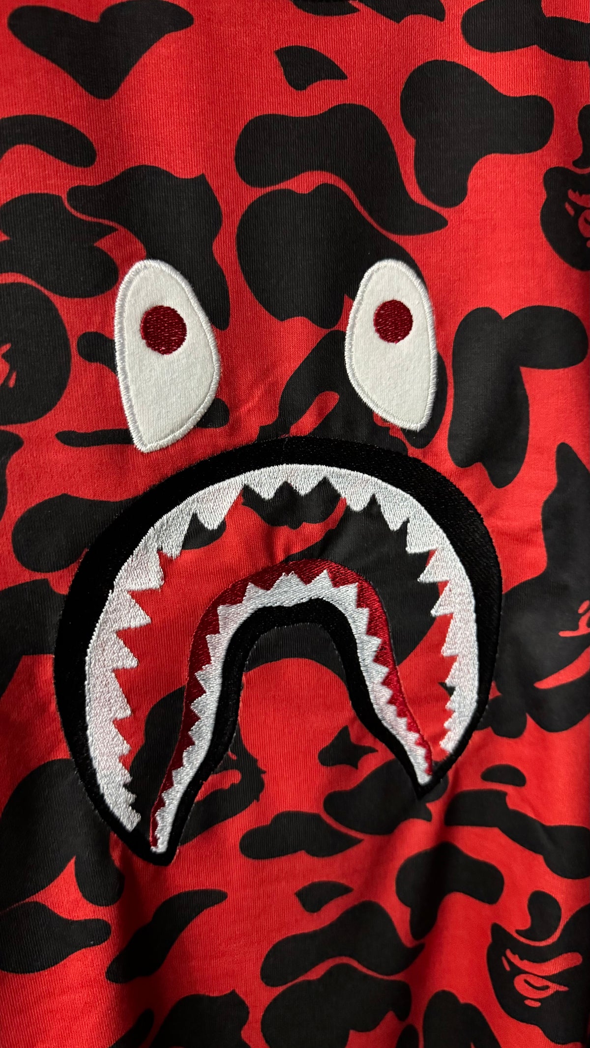 BAPE Shark Camo Tişört