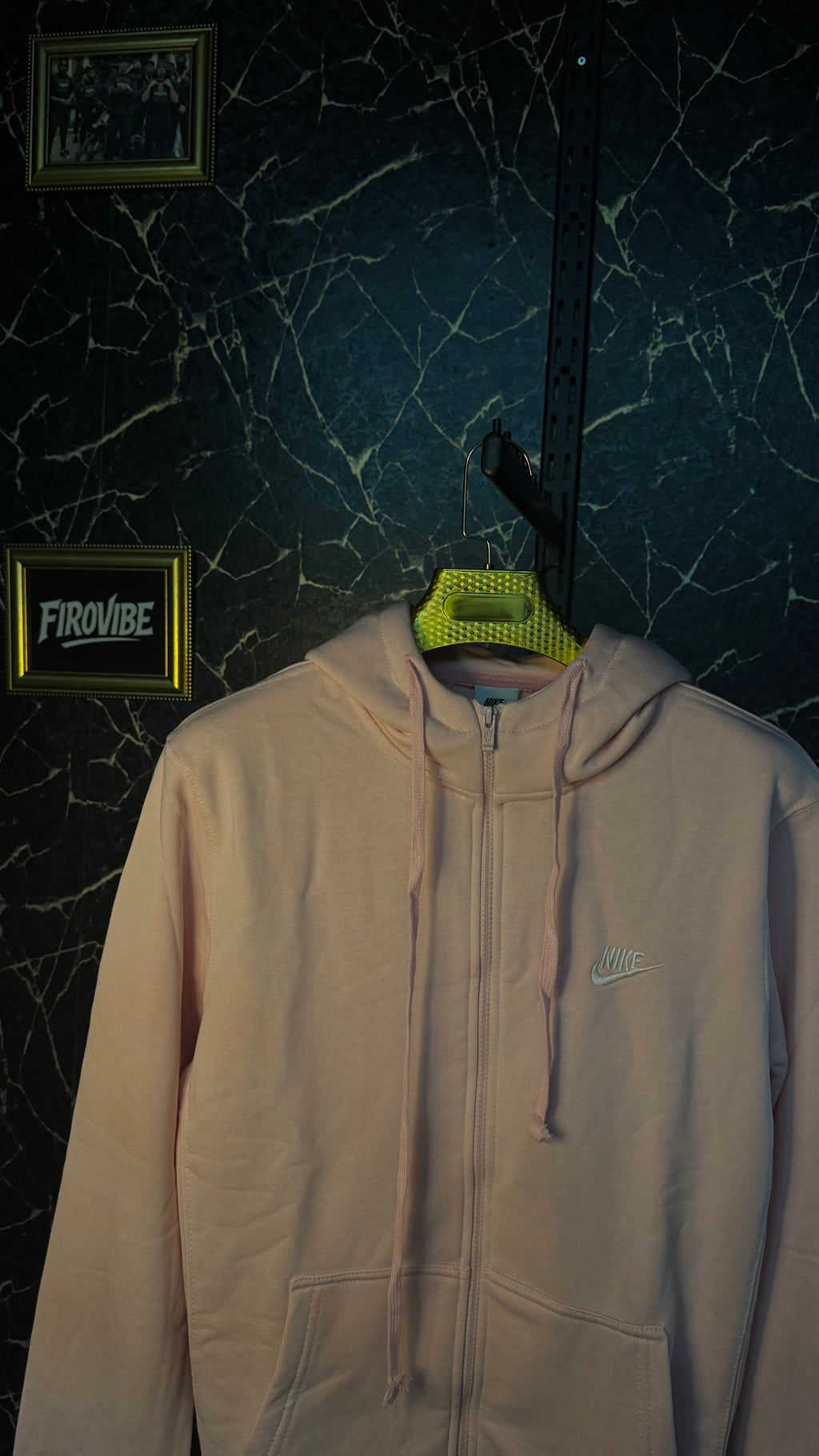 Nike Fermuarlı Kapüşonlu Pembe Hırka
