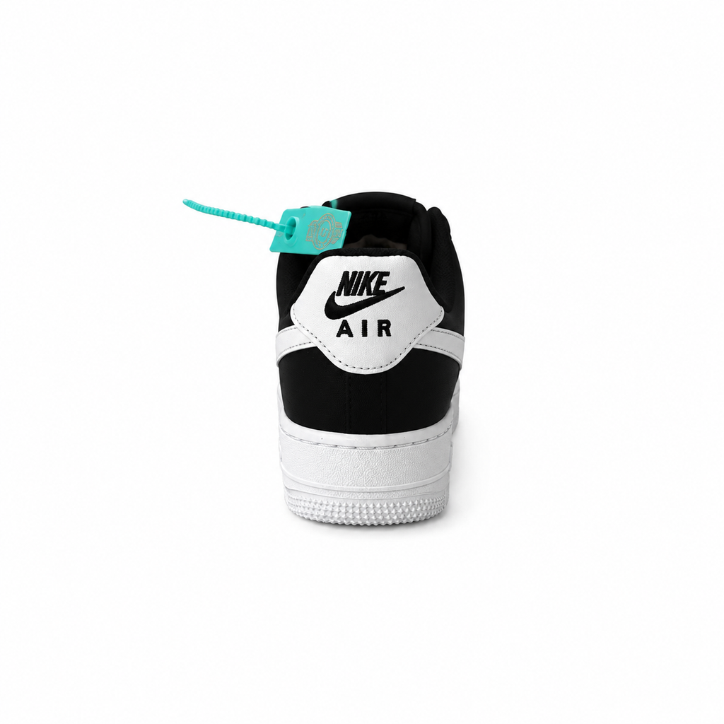 Nike Air Force 1 Sneaker