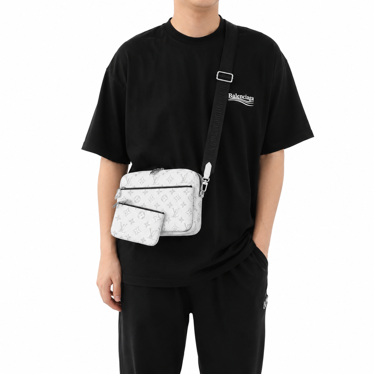 Louis Vuitton Monogram Çapraz Omuz Çantası Seti