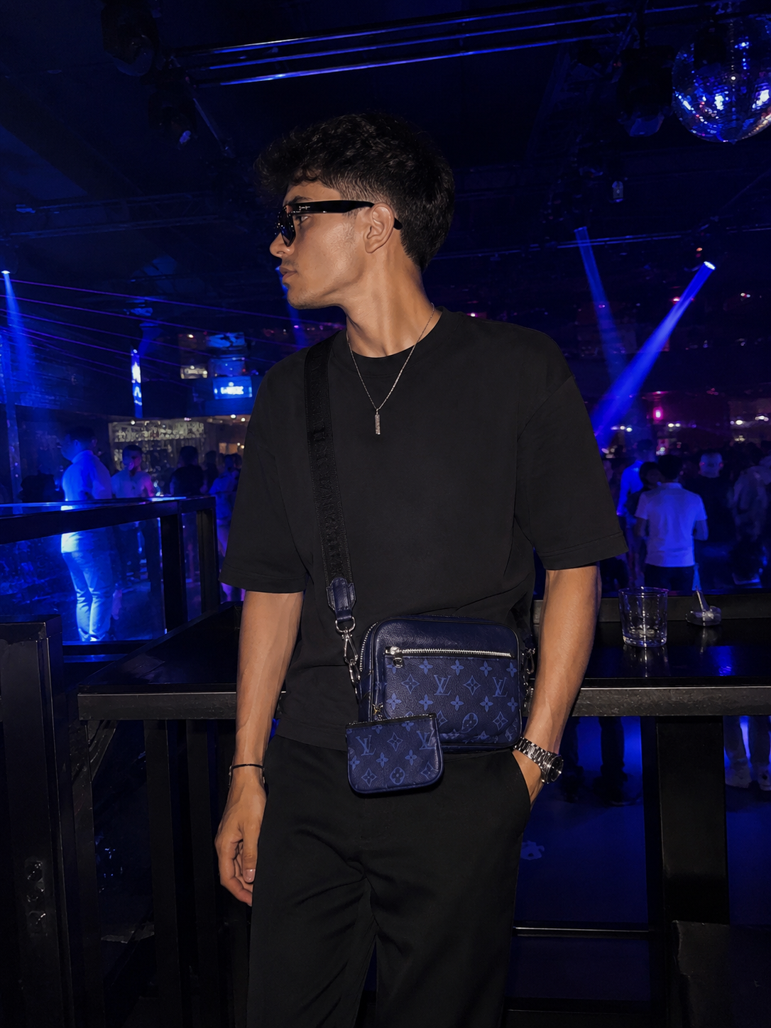 Louis Vuitton Monogram Çapraz Omuz Çantası Seti