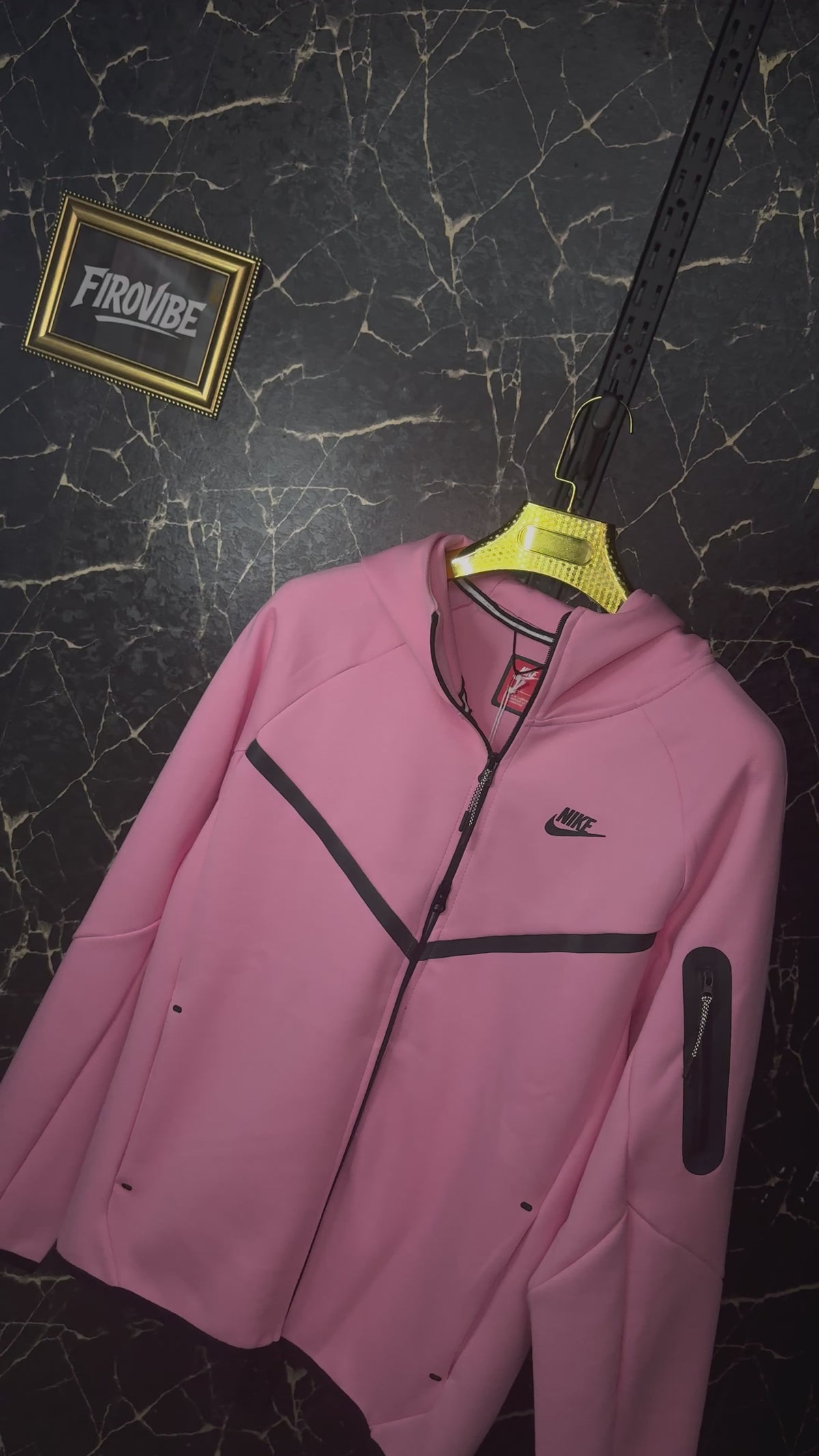 Nike Tech Fleece Fermuarlı Kapüşonlu Üst Pembe